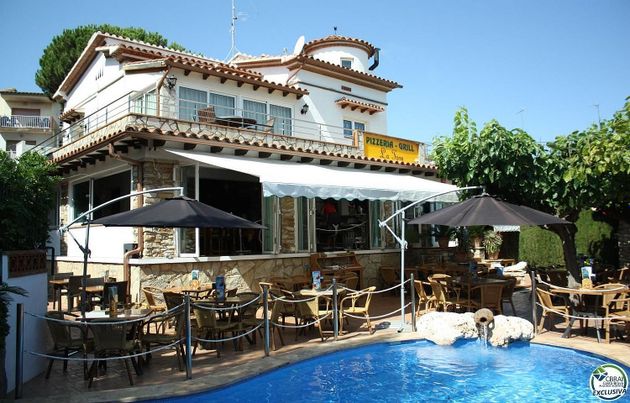 Foto 1 de Venta de local en Escala, L´ con terraza y piscina