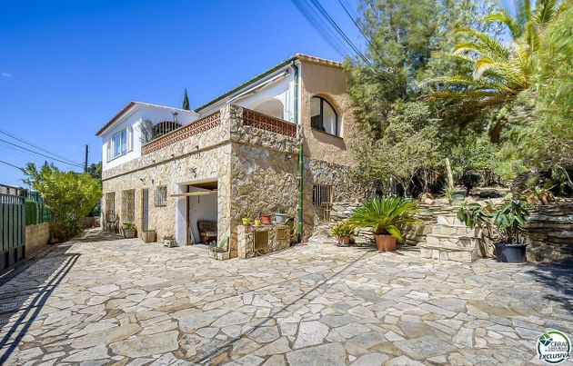 Foto 2 de Xalet en venda a Els Grecs - Mas Oliva de 4 habitacions amb terrassa i piscina