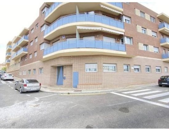 Foto 2 de Piso en venta en L' Hospitalet de l'Infant de 3 habitaciones con terraza y piscina