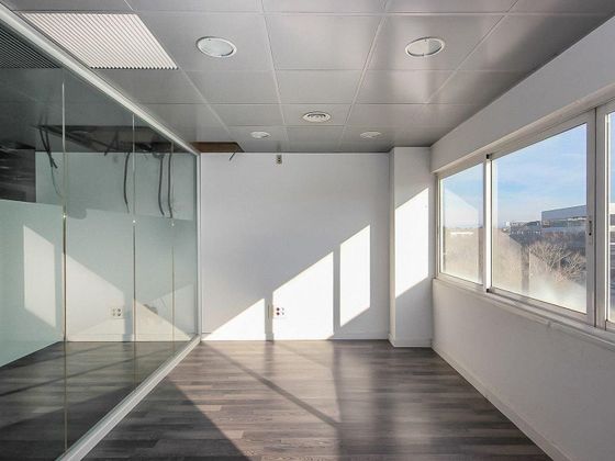 Foto 2 de Oficina en venta en Coll Favà - Can Magí de 230 m²
