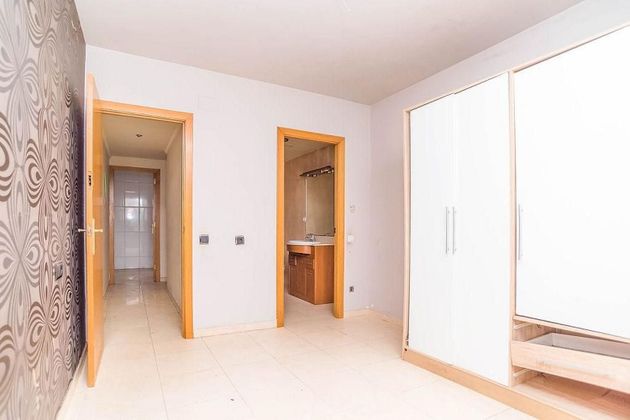 Foto 2 de Pis en venda a Constantí de 3 habitacions amb terrassa i garatge