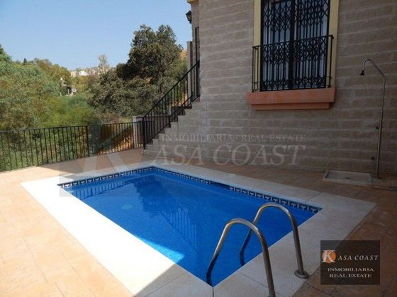 Foto 2 de Casa en venta en Torreblanca del Sol de 4 habitaciones con terraza y piscina