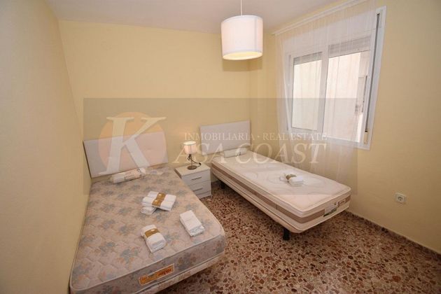 Foto 2 de Pis en venda a Zona Puerto Deportivo de 2 habitacions amb terrassa i aire acondicionat