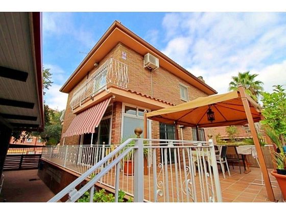Foto 2 de Casa en venda a Polinyà de 5 habitacions amb terrassa i garatge