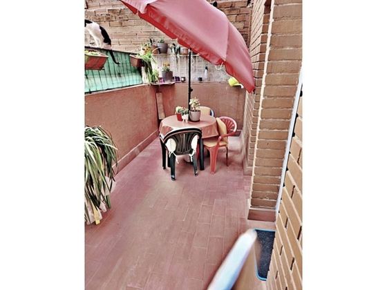 Foto 1 de Venta de piso en Polinyà de 3 habitaciones con terraza