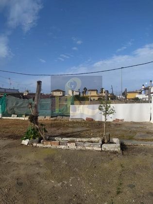 Foto 1 de Venta de terreno en Las Palmeras-Dehesilla de 930 m²