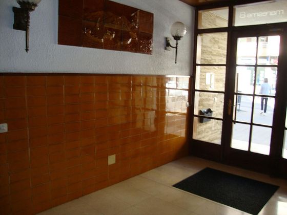 Foto 2 de Venta de piso en Sant Cebrià de Vallalta de 3 habitaciones con terraza y balcón