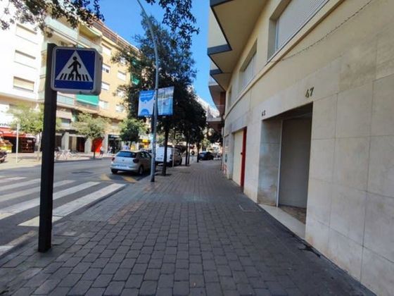Foto 1 de Venta de local en avenida De Manuel Girona de 171 m²