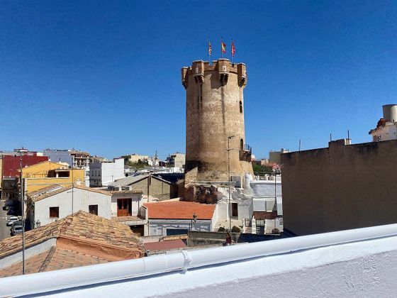 Foto 1 de Pis en venda a Centro Ciudad de 4 habitacions amb balcó i aire acondicionat