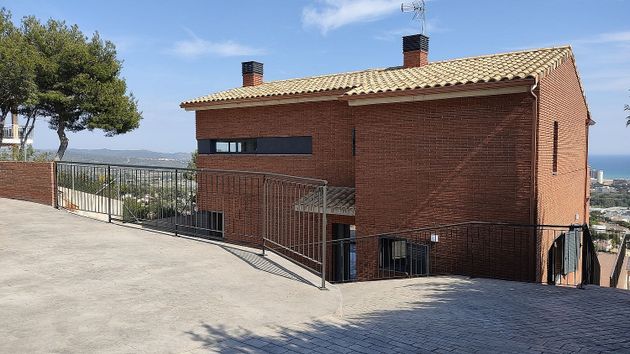 Foto 2 de Venta de chalet en Els Masos de 6 habitaciones con terraza y piscina