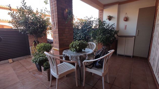 Foto 1 de Casa en venda a Centro - Roda de Barà de 4 habitacions amb terrassa i aire acondicionat