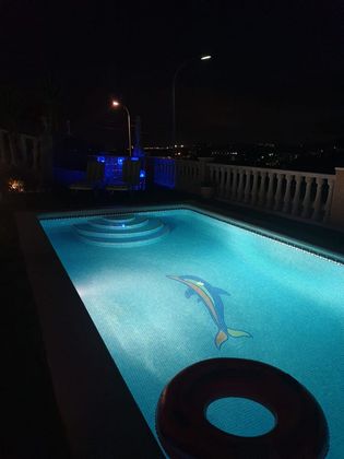Foto 1 de Xalet en venda a Eixample Residencial de 4 habitacions amb terrassa i piscina