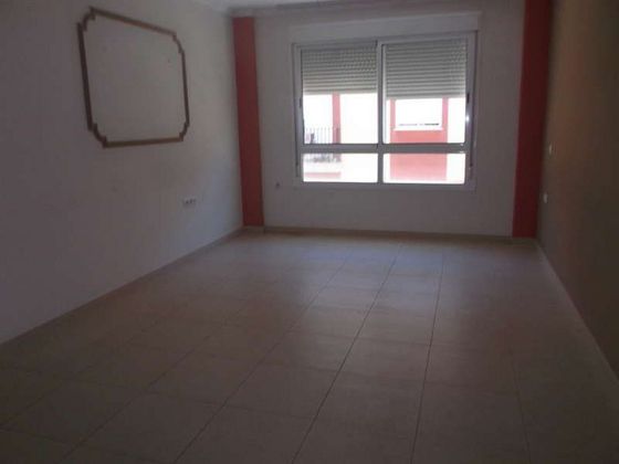 Foto 2 de Pis en venda a Roquetas Centro de 2 habitacions amb ascensor