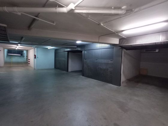 Foto 1 de Garatge en venda a Tordera de 256 m²