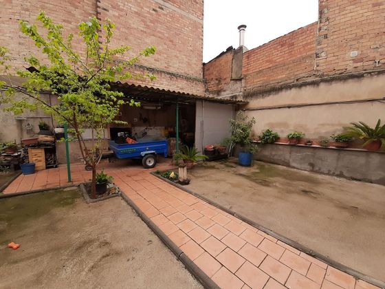 Foto 1 de Casa adossada en venda a Sidamon de 4 habitacions amb terrassa i garatge