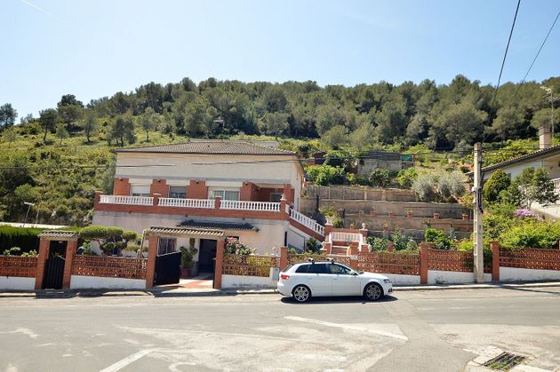 Foto 1 de Xalet en venda a Castellet i la Gornal de 3 habitacions amb terrassa i piscina