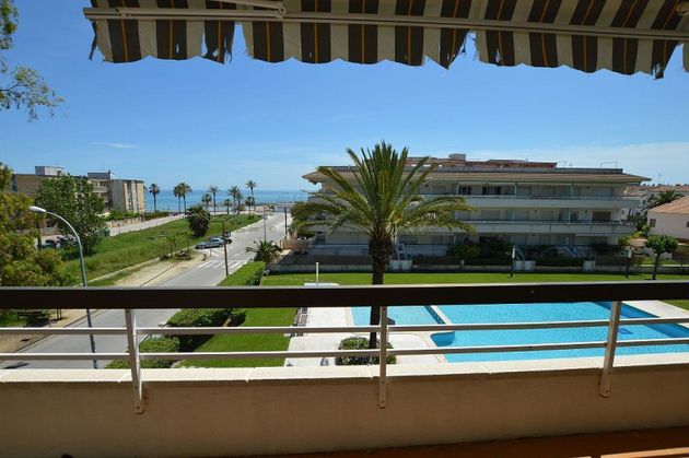 Foto 1 de Pis en lloguer a calle Francesc Macià de 3 habitacions amb terrassa i piscina