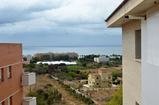 Foto 2 de Pis en venda a calle Olerdola de 3 habitacions amb terrassa i balcó