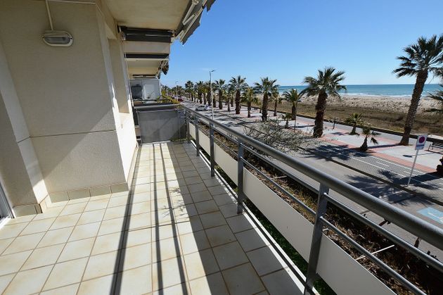 Foto 2 de Piso en alquiler en Pla de Sant Pere-Les Salines de 3 habitaciones con terraza y piscina