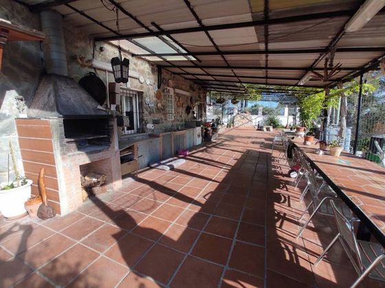 Foto 1 de Casa en venda a Castellnou - Can Mir - Sant Muç de 6 habitacions amb terrassa i garatge