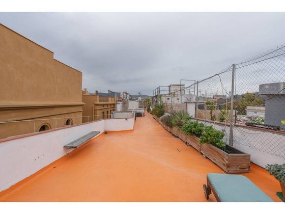 Foto 1 de Àtic en venda a El Raval de 3 habitacions amb terrassa i balcó