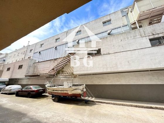 Foto 1 de Edificio en venta en Els Pins con piscina
