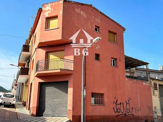 Foto 1 de Casa adosada en venta en Santa Coloma de Farners de 3 habitaciones con terraza y garaje