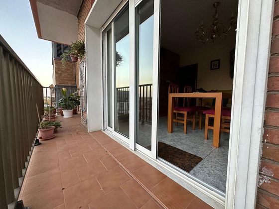 Foto 2 de Pis en venda a Centre - Sant Boi de Llobregat de 4 habitacions amb terrassa i balcó