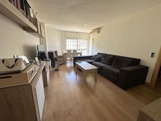 Foto 2 de Pis en venda a Sant Climent de Llobregat de 4 habitacions amb balcó i aire acondicionat