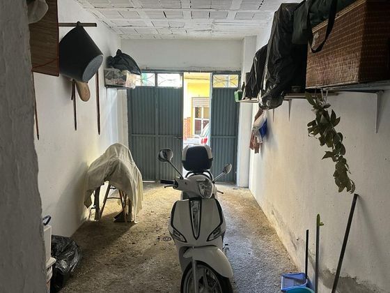 Foto 1 de Venta de garaje en Capuchinos de 30 m²