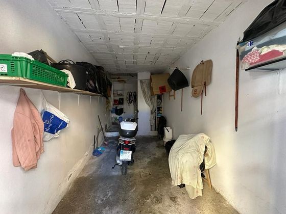 Foto 2 de Venta de garaje en Capuchinos de 30 m²