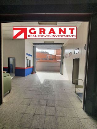 Foto 1 de Venta de edificio en Centre - Prat de Llobregat, El de 1800 m²