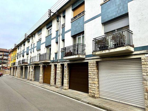 Foto 2 de Venta de casa en Estadi-Horta Vermella-Santa Anna de 4 habitaciones con terraza y garaje
