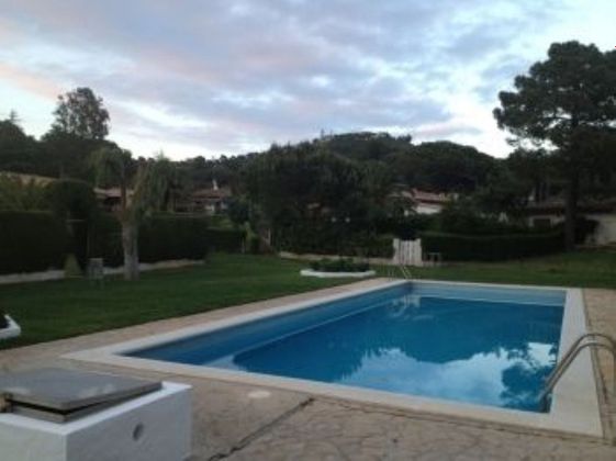 Foto 2 de Casa en venda a Residencial Begur - Esclanyà de 4 habitacions amb terrassa i piscina