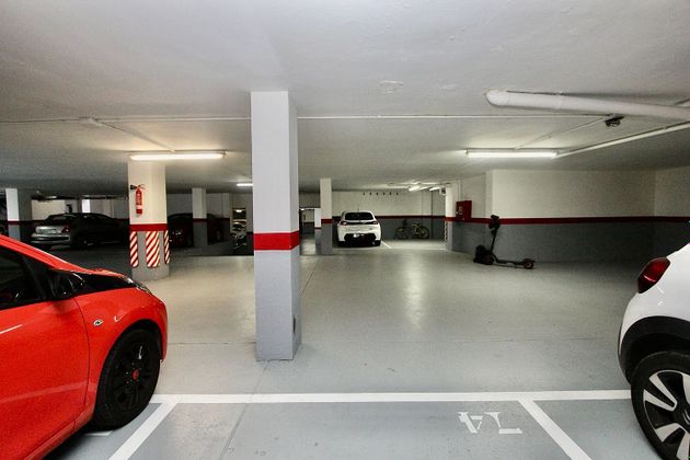 Foto 2 de Garaje en alquiler en calle D'escipió de 12 m²