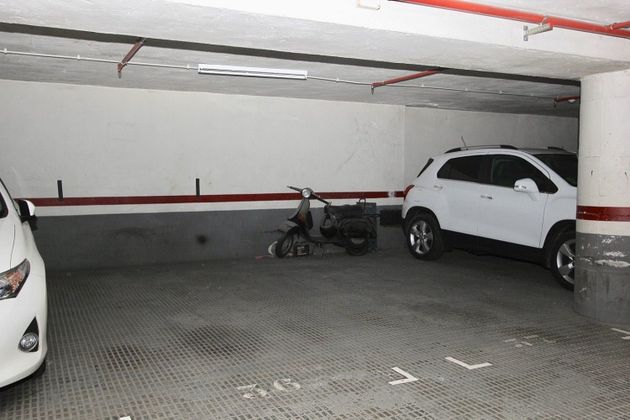Foto 1 de Garatge en lloguer a calle València de 7 m²