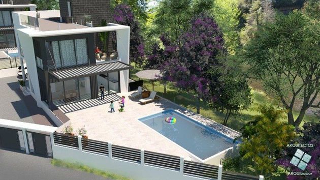 Foto 1 de Xalet en venda a Villajoyosa ciudad de 3 habitacions amb terrassa i piscina