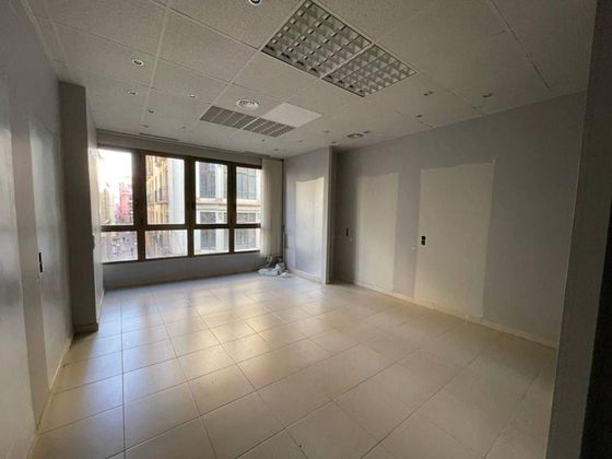 Foto 1 de Oficina en alquiler en Centre Històric - Rambla Ferran - Estació con aire acondicionado y calefacción