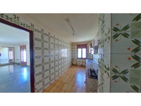 Foto 1 de Pis en venda a Balaguer de 4 habitacions amb terrassa i ascensor