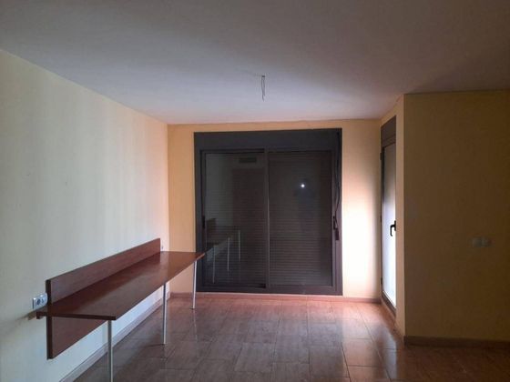 Foto 2 de Piso en venta en Alcarràs de 3 habitaciones con terraza y ascensor