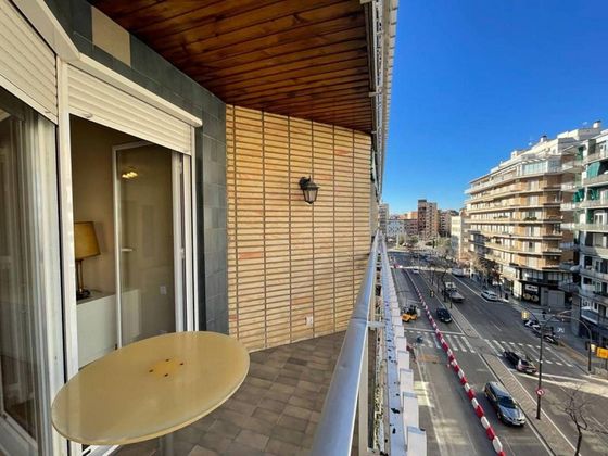 Foto 2 de Pis en venda a Centre Històric - Rambla Ferran - Estació de 5 habitacions amb balcó i calefacció