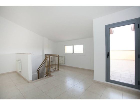 Foto 2 de Àtic en venda a Mollerussa de 2 habitacions amb terrassa i ascensor