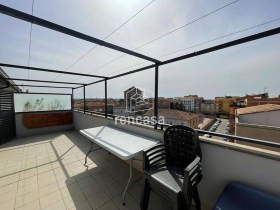 Foto 1 de Dúplex en venda a La Bordeta de 3 habitacions amb terrassa i balcó