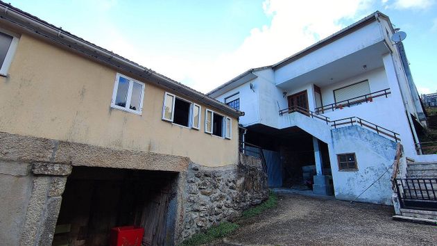 Foto 1 de Venta de chalet en Cañiza (A) de 3 habitaciones con terraza y garaje