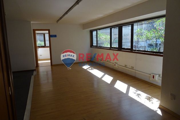 Foto 1 de Alquiler de oficina en Bouzas - Coia de 104 m²