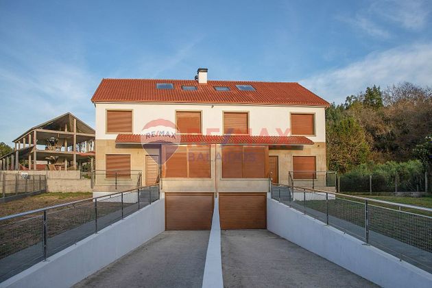 Foto 2 de Casa en venda a Adina-Portonovo de 5 habitacions amb terrassa i jardí