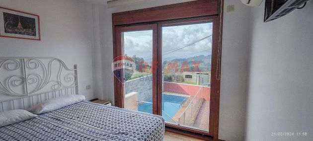 Foto 2 de Chalet en venta en Bordóns-Dorrón de 6 habitaciones con terraza y piscina