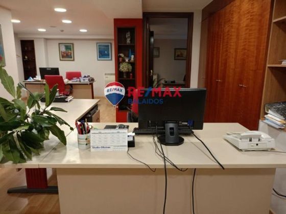 Foto 1 de Oficina en venda a Areal – Zona Centro amb garatge i aire acondicionat