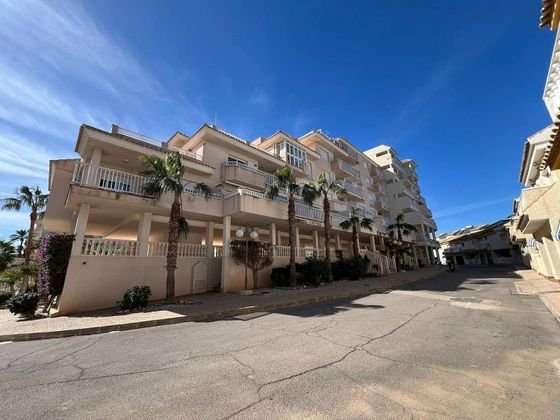 Foto 1 de Pis en venda a urbanización Torre Riviera de 2 habitacions amb terrassa i piscina