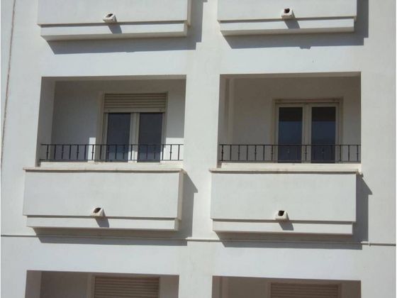 Foto 2 de Pis en venda a calle Rmf de 2 habitacions amb terrassa i piscina